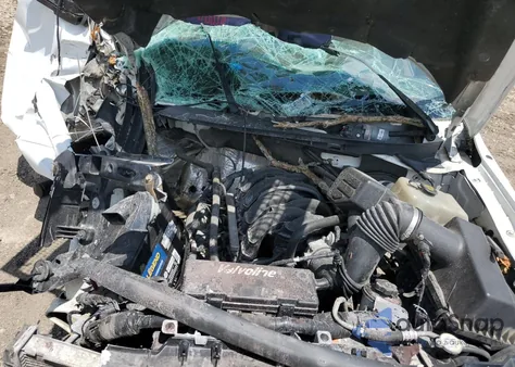 2010 Ford F150 Supercrew из США, поврежденный, VIN 1FTEW1C85AFB25201